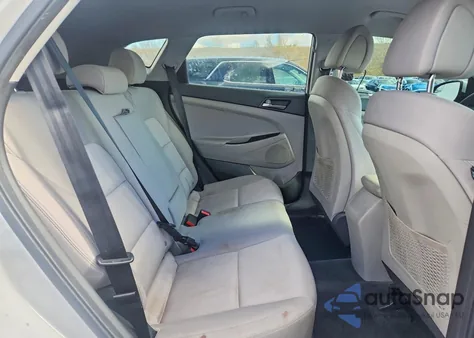 2018 Hyundai Tucson Sel z USA, uszkodzony, nr VIN KM8J3CA46JU601790